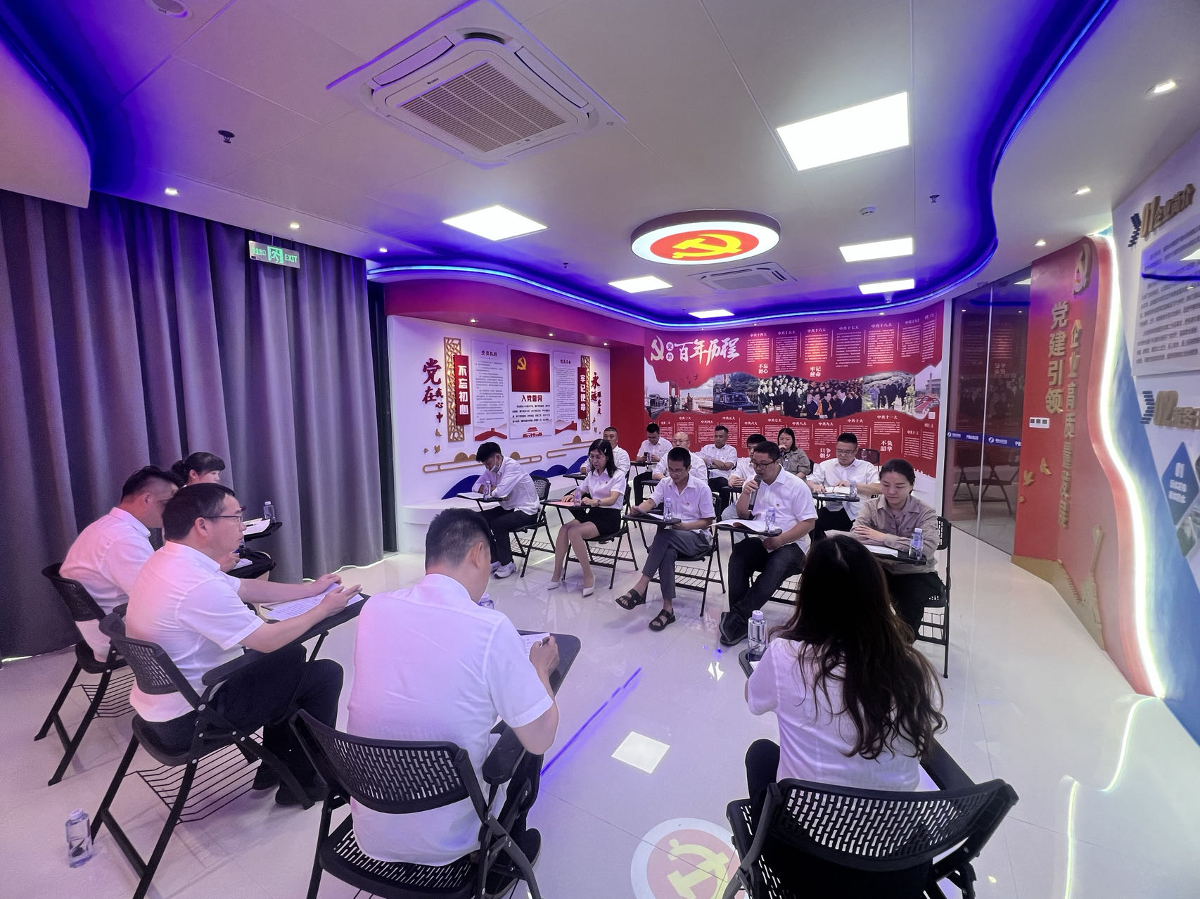 宁德水务公司党员代表诵读红色家书